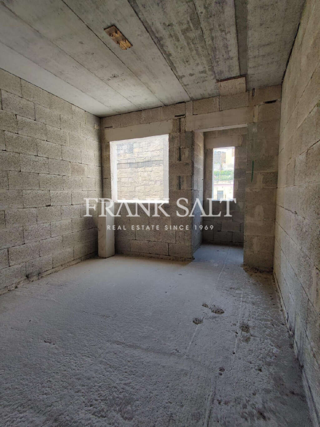 Pieta, ,For Sale,FRSA-817252