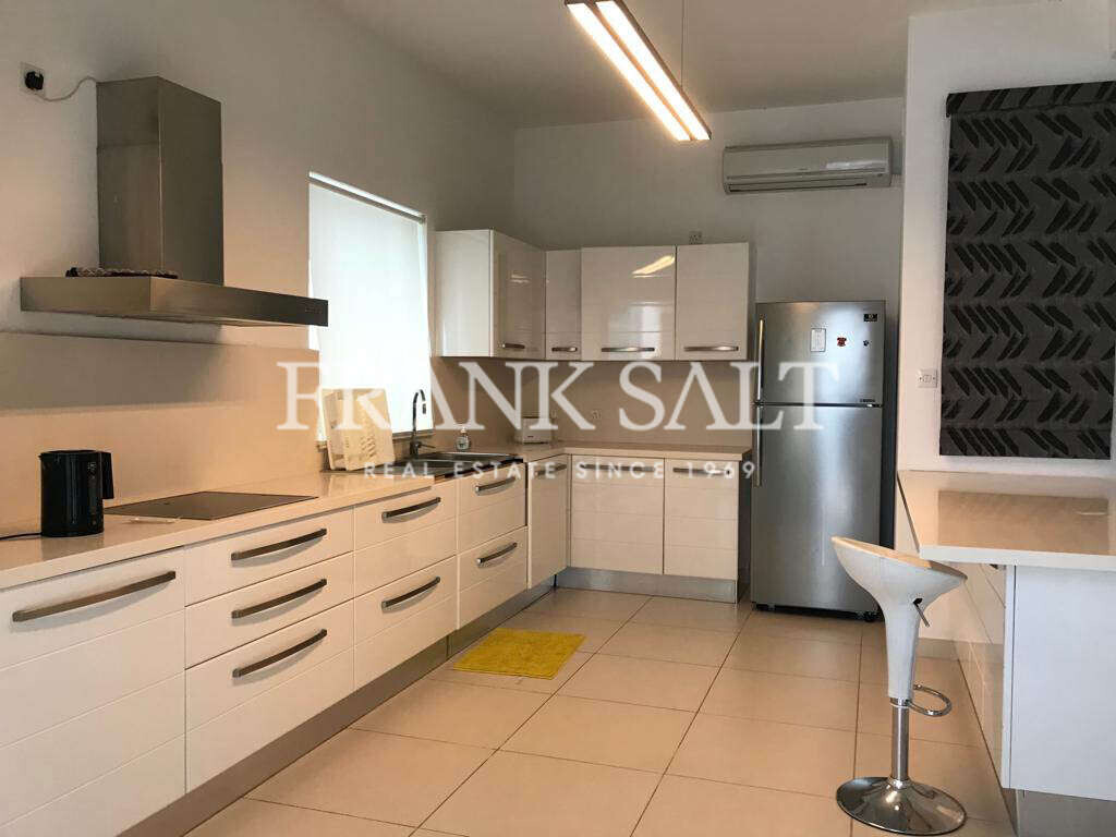 Tigne Point, 3 Bedrooms Bedrooms, ,2 BathroomsBathrooms,For Sale,FRSA-039533