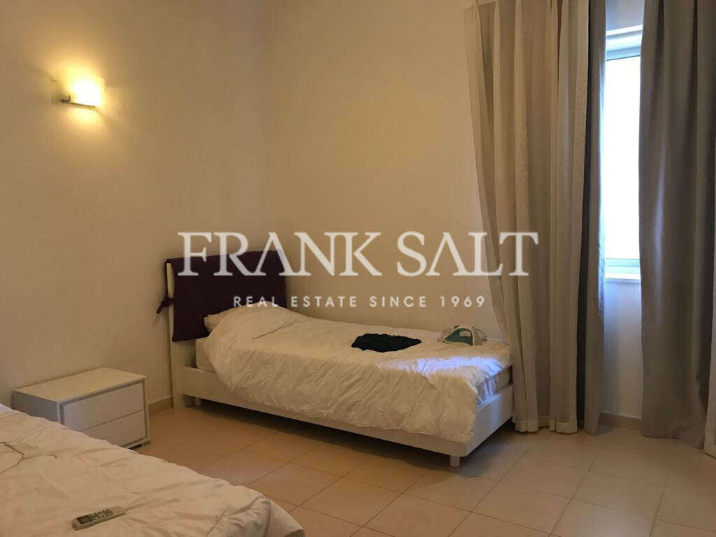 Tigne Point, 3 Bedrooms Bedrooms, ,2 BathroomsBathrooms,For Sale,FRSA-039533