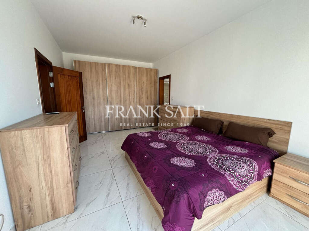 Attard, 3 Bedrooms Bedrooms, ,1 BathroomBathrooms,For Sale,FRSA-817091