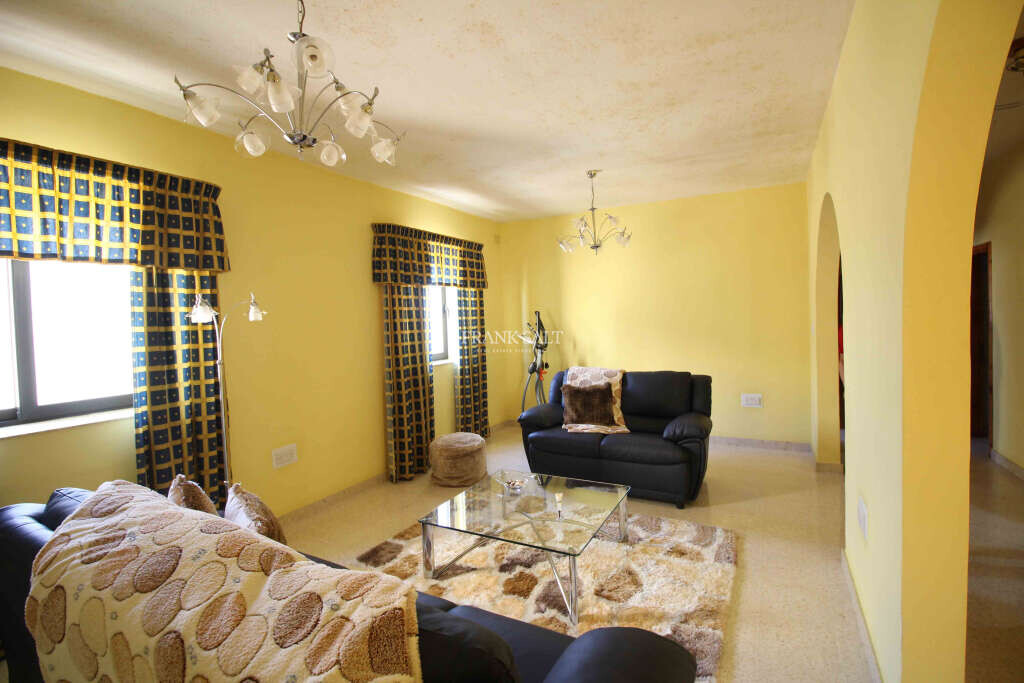 Msida, 3 Bedrooms Bedrooms, ,1 BathroomBathrooms,For Sale,FRSA-421311