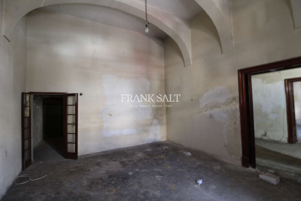 Birkirkara, 3 Bedrooms Bedrooms, ,2 BathroomsBathrooms,For Sale,FRSA-510372