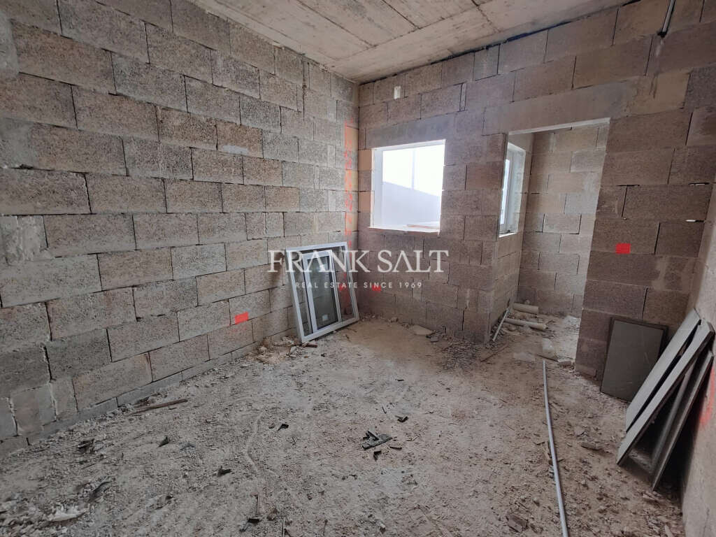 Naxxar, 3 Bedrooms Bedrooms, ,1 BathroomBathrooms,For Sale,FRSA-816935