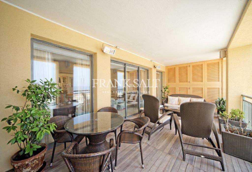 Portomaso, 2 Bedrooms Bedrooms, ,2 BathroomsBathrooms,For Sale,FRSA-315671