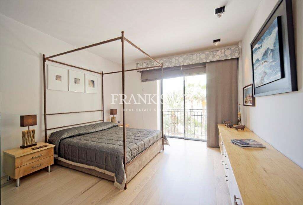 Portomaso, 2 Bedrooms Bedrooms, ,2 BathroomsBathrooms,For Sale,FRSA-315671