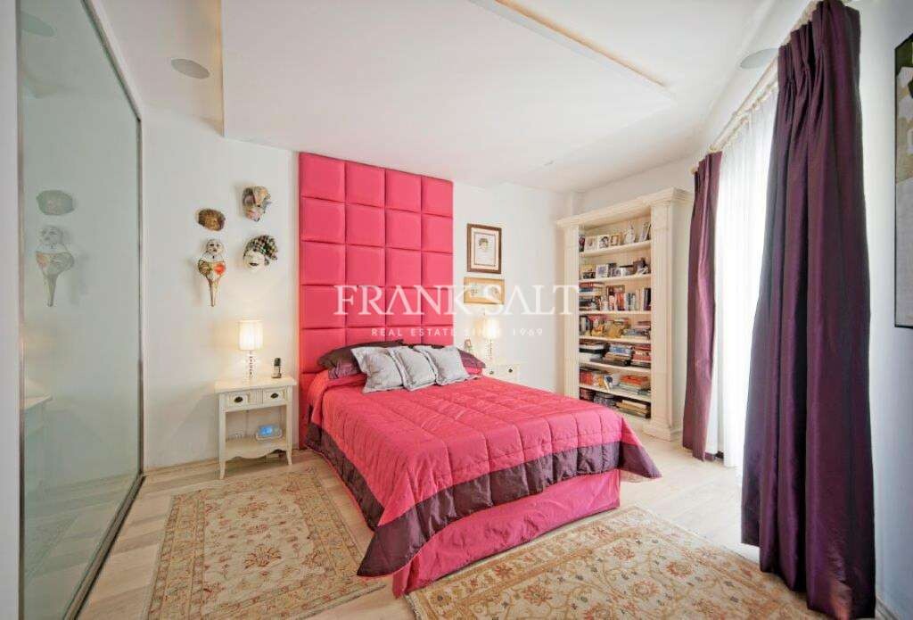 Portomaso, 2 Bedrooms Bedrooms, ,2 BathroomsBathrooms,For Sale,FRSA-315671