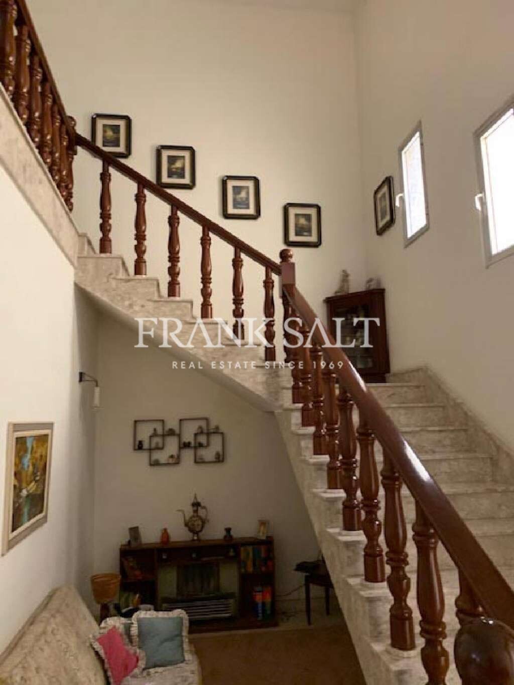 Mosta, 4 Bedrooms Bedrooms, ,For Sale,FRSA-915045