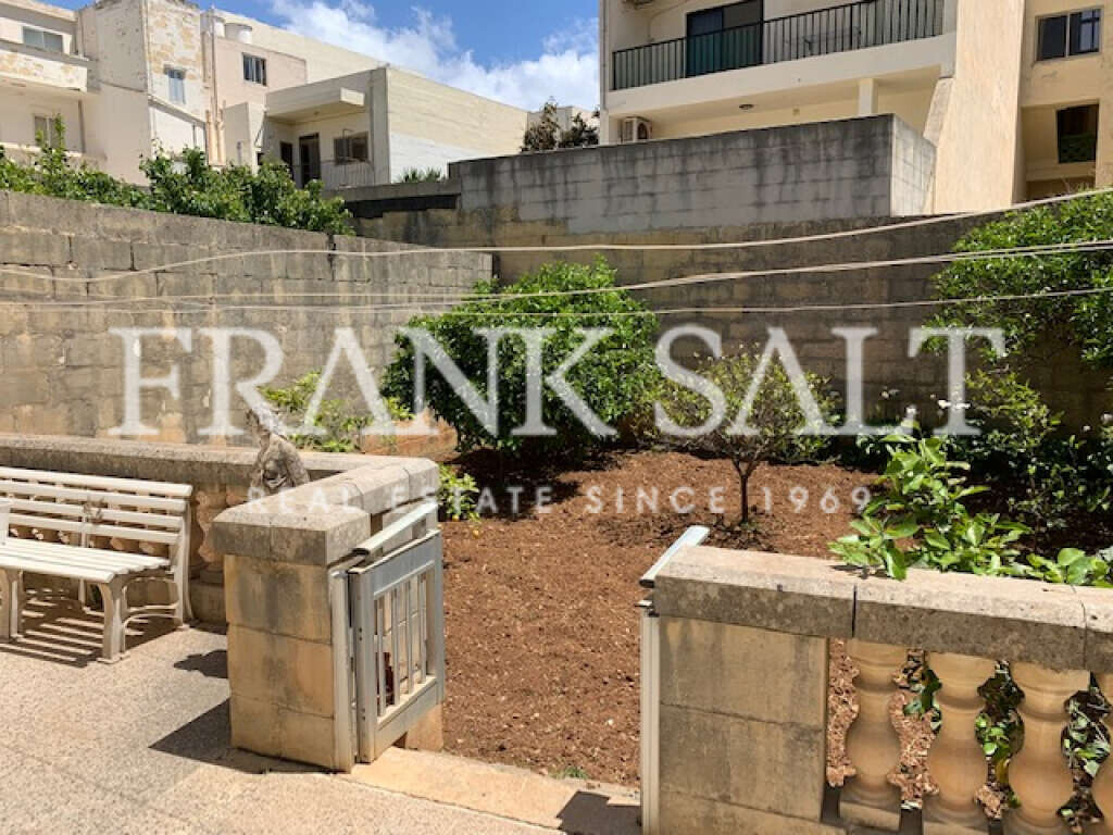 Mosta, 4 Bedrooms Bedrooms, ,3 BathroomsBathrooms,For Sale,FRSA-915044