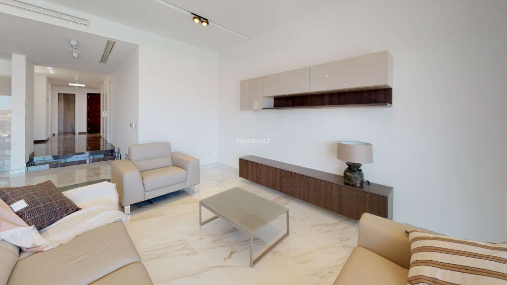 Portomaso Laguna, 2 Bedrooms Bedrooms, ,1 BathroomBathrooms,For Sale,FRSA-913195