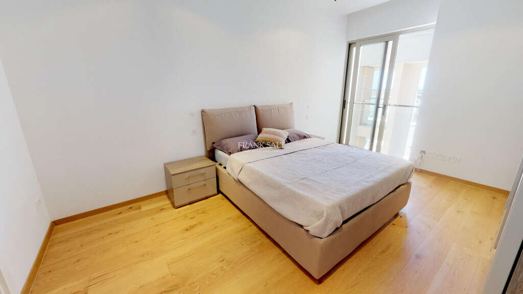 Portomaso Laguna, 2 Bedrooms Bedrooms, ,1 BathroomBathrooms,For Sale,FRSA-913195