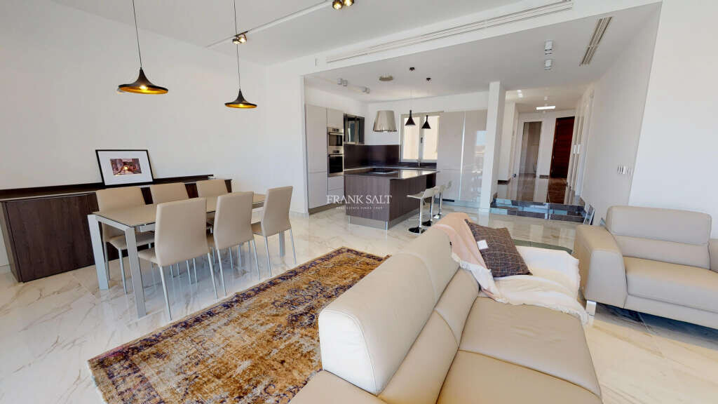 Portomaso Laguna, 2 Bedrooms Bedrooms, ,1 BathroomBathrooms,For Sale,FRSA-913195