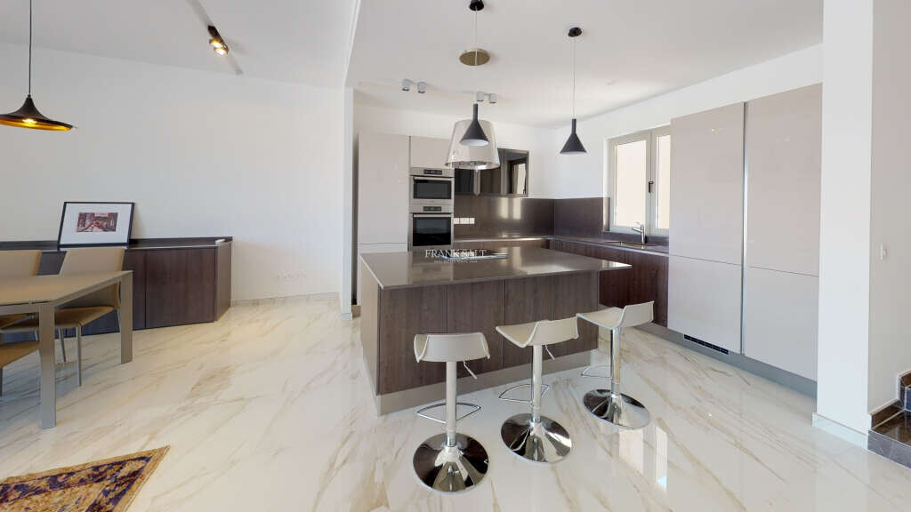 Portomaso Laguna, 2 Bedrooms Bedrooms, ,1 BathroomBathrooms,For Sale,FRSA-913195