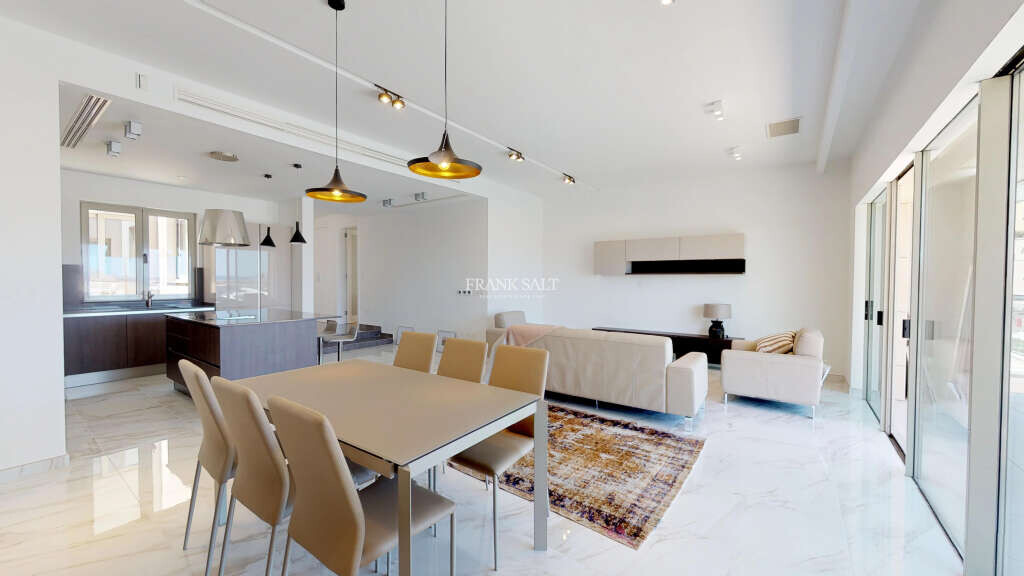 Portomaso Laguna, 2 Bedrooms Bedrooms, ,1 BathroomBathrooms,For Sale,FRSA-913195