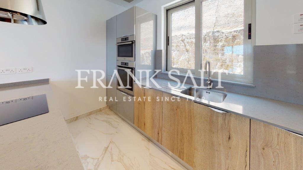 Portomaso Laguna, 2 Bedrooms Bedrooms, ,1 BathroomBathrooms,For Sale,FRSA-913194