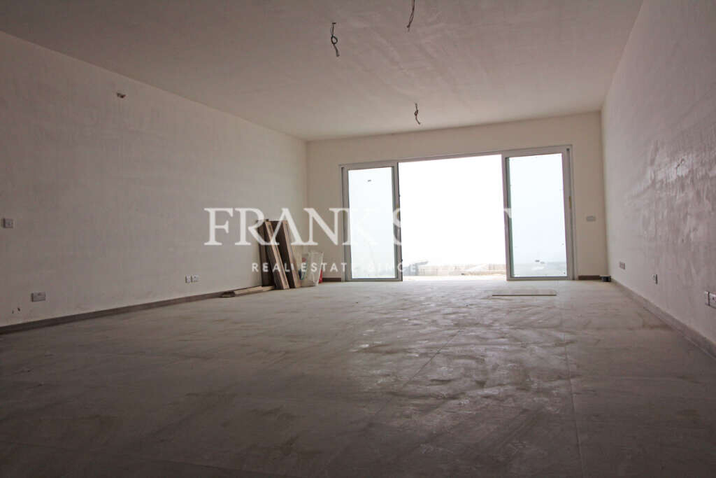 St Julians, 3 Bedrooms Bedrooms, ,2 BathroomsBathrooms,For Sale,FRSA-351463