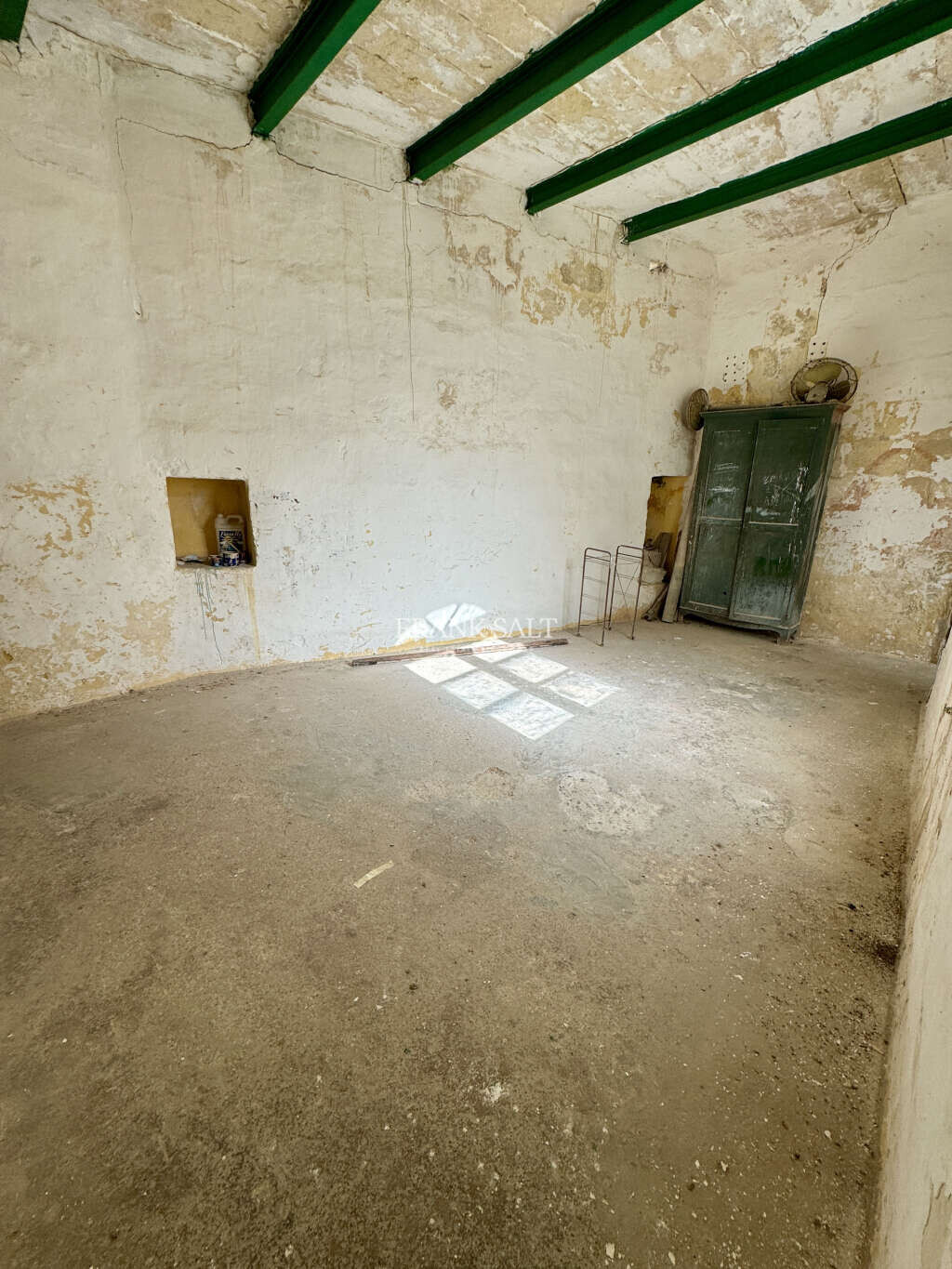 Rabat, 7 Bedrooms Bedrooms, ,For Sale,FRSA-851654