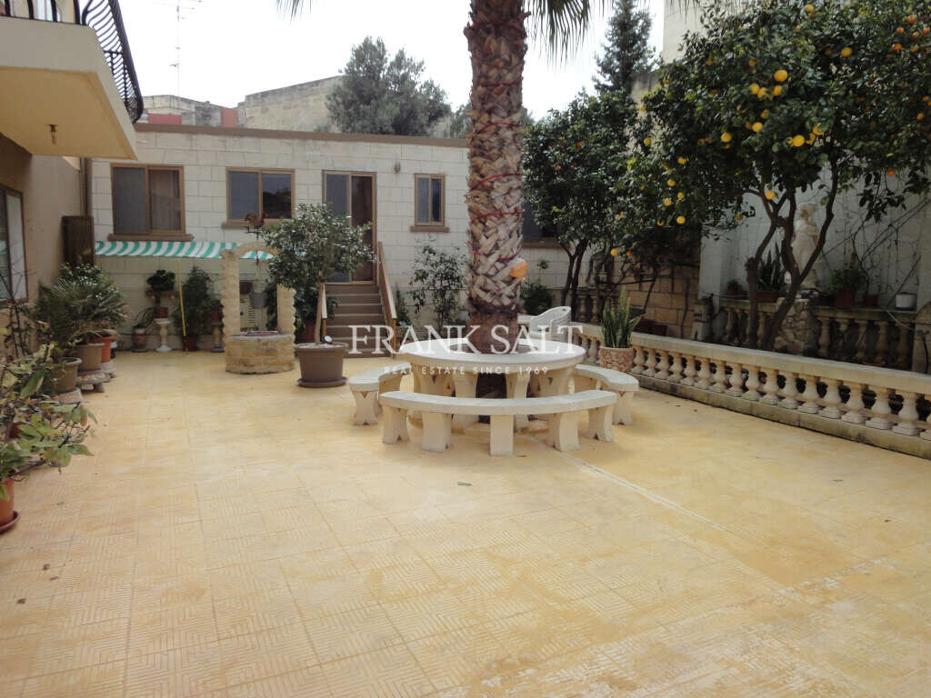 Bahar ic-Caghaq, 3 Bedrooms Bedrooms, ,2 BathroomsBathrooms,For Sale,FRSA-851522