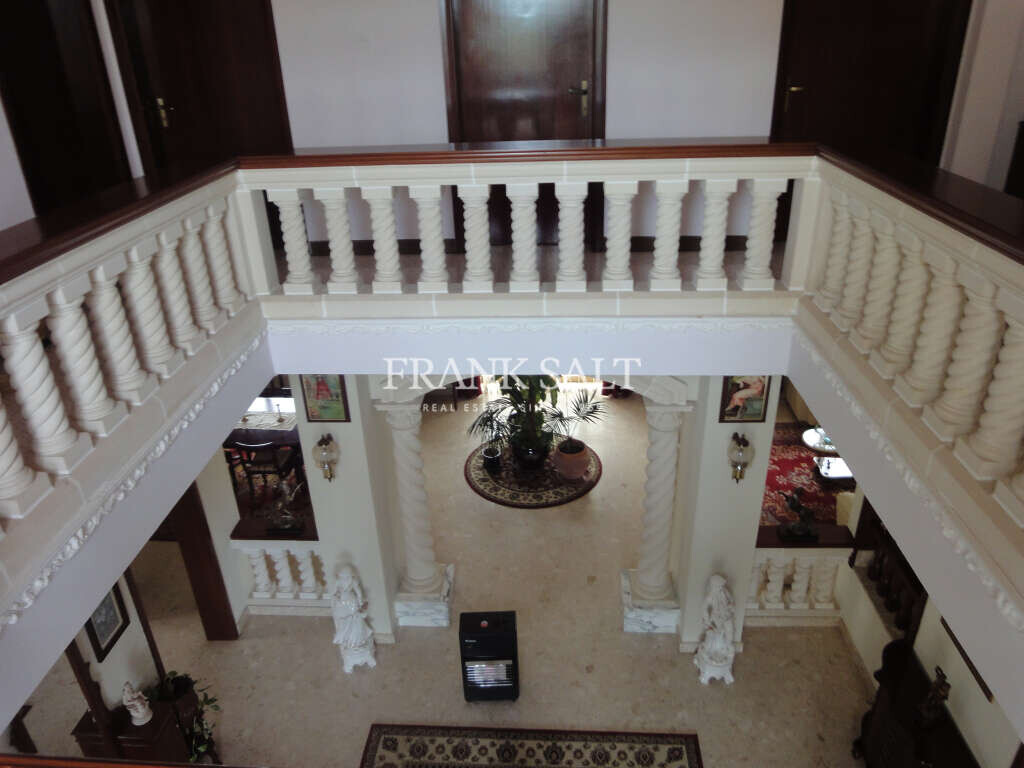 Bahar ic-Caghaq, 3 Bedrooms Bedrooms, ,2 BathroomsBathrooms,For Sale,FRSA-851522