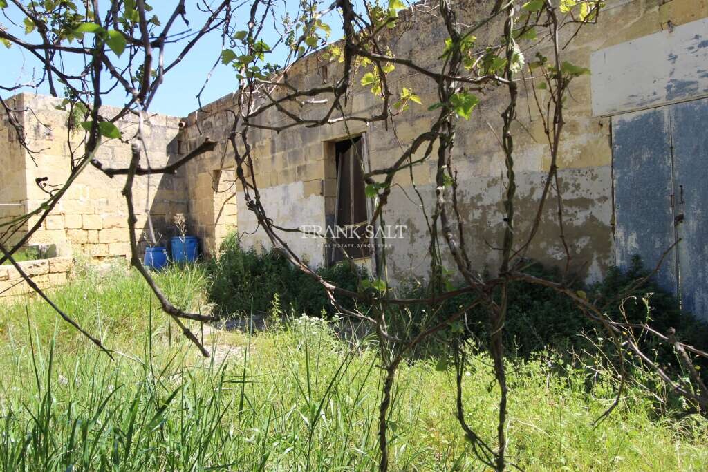 Xaghra, Gozo, 5 Bedrooms Bedrooms, ,1 BathroomBathrooms,For Sale,FRSA-111894