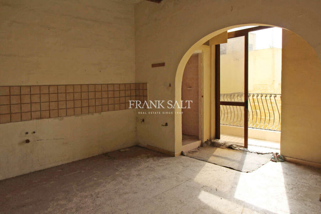 Marsa, 3 Bedrooms Bedrooms, ,1 BathroomBathrooms,For Sale,FRSA-319182