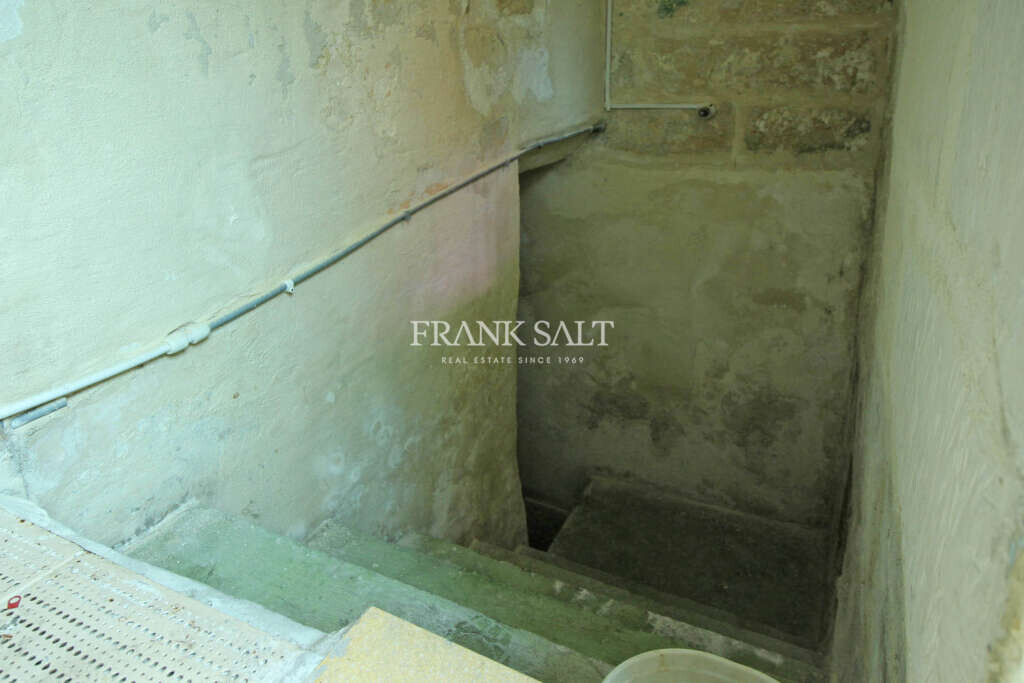 Marsa, 3 Bedrooms Bedrooms, ,1 BathroomBathrooms,For Sale,FRSA-319182