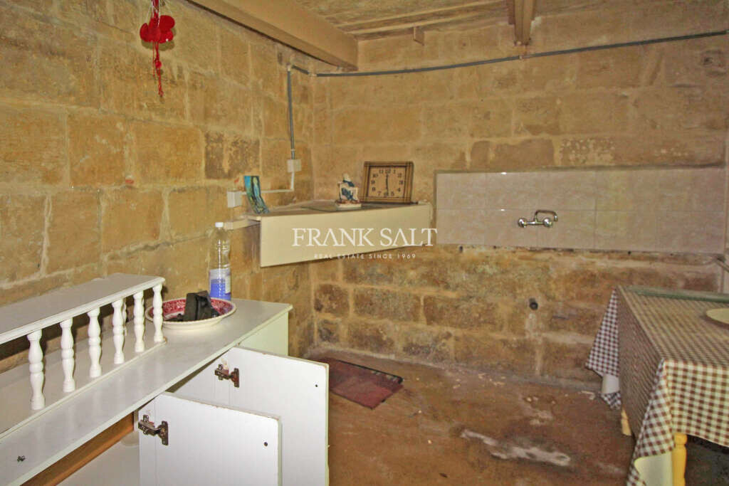 Marsa, 3 Bedrooms Bedrooms, ,1 BathroomBathrooms,For Sale,FRSA-319182