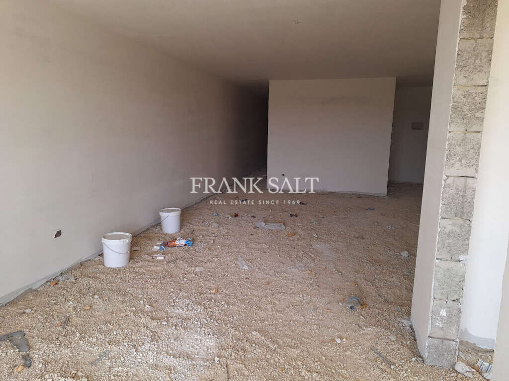 Qawra, 3 Bedrooms Bedrooms, ,1 BathroomBathrooms,For Sale,FRSA-510133