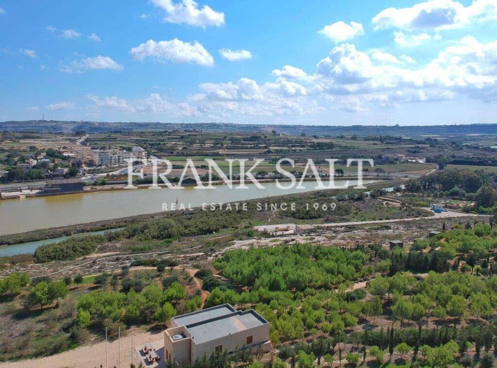 Qawra, 3 Bedrooms Bedrooms, ,1 BathroomBathrooms,For Sale,FRSA-037380