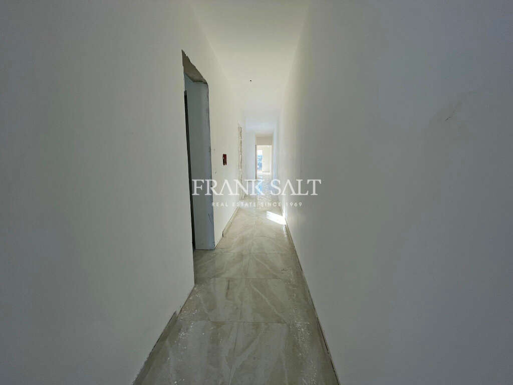 Santa Venera, 2 Bedrooms Bedrooms, ,For Sale,FRSA-851431