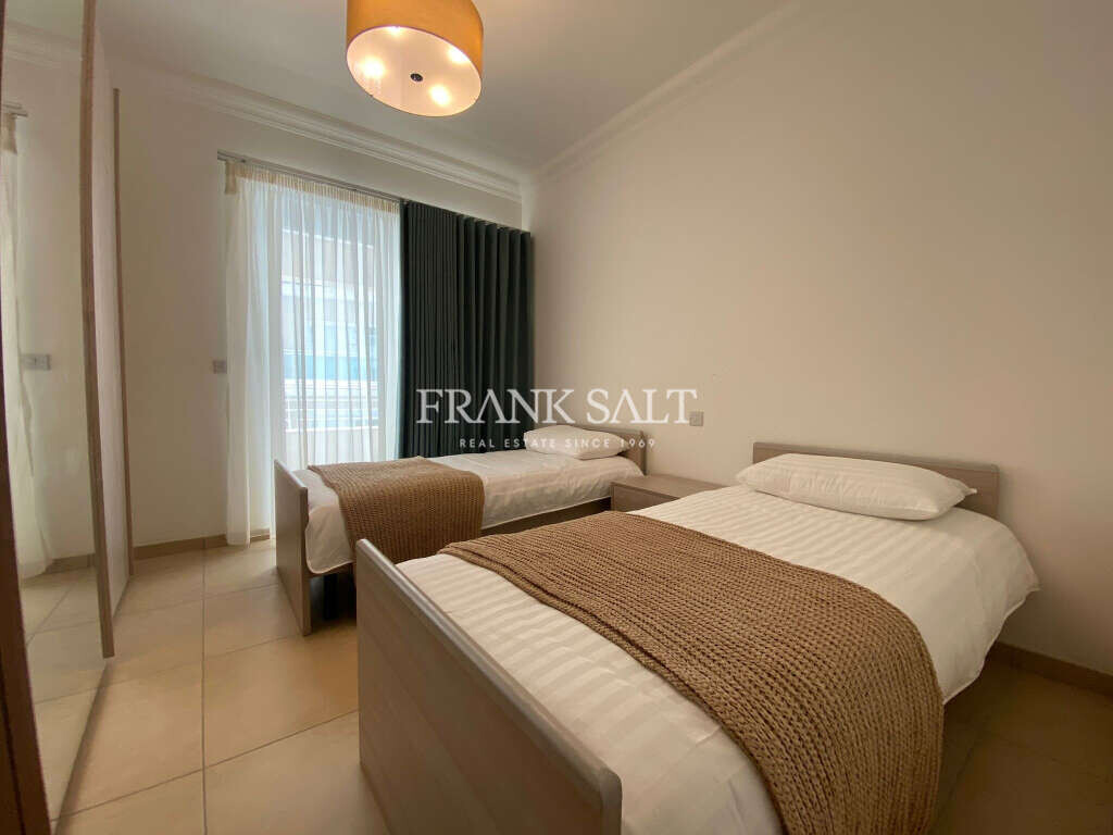 Fort Cambridge, 3 Bedrooms Bedrooms, ,2 BathroomsBathrooms,For Sale,FRSA-312573