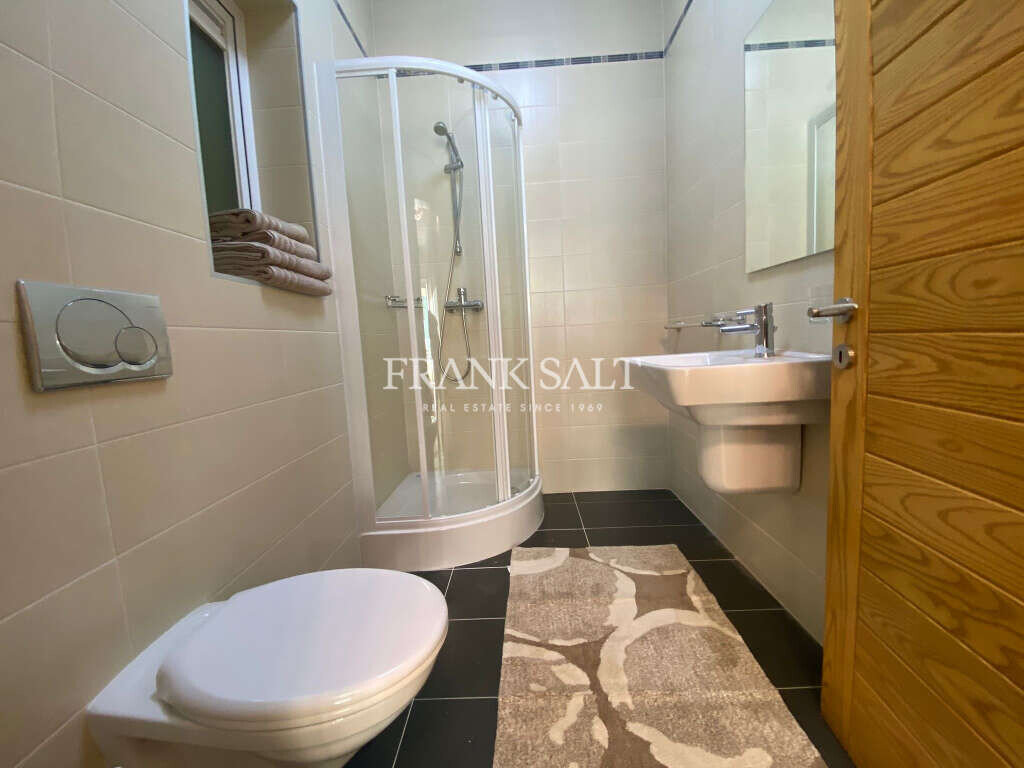 Fort Cambridge, 3 Bedrooms Bedrooms, ,2 BathroomsBathrooms,For Sale,FRSA-911476