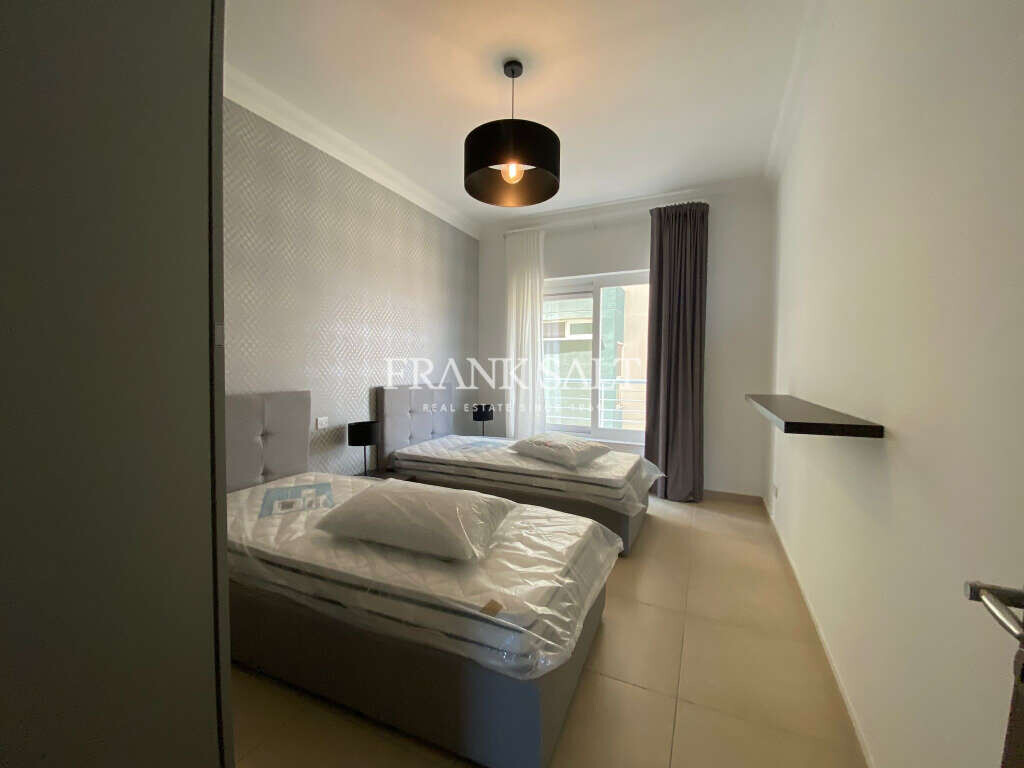 Fort Cambridge, 3 Bedrooms Bedrooms, ,3 BathroomsBathrooms,For Sale,FRSA-312569