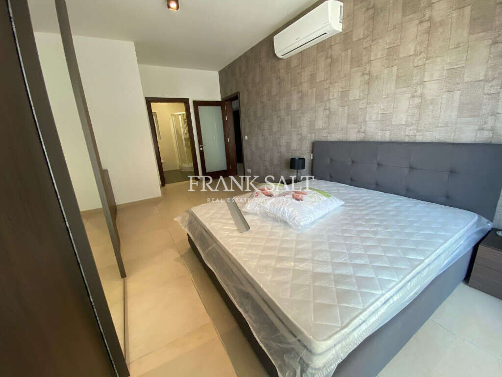 Fort Cambridge, 3 Bedrooms Bedrooms, ,3 BathroomsBathrooms,For Sale,FRSA-312569