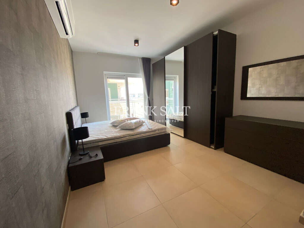 Fort Cambridge, 3 Bedrooms Bedrooms, ,3 BathroomsBathrooms,For Sale,FRSA-312569