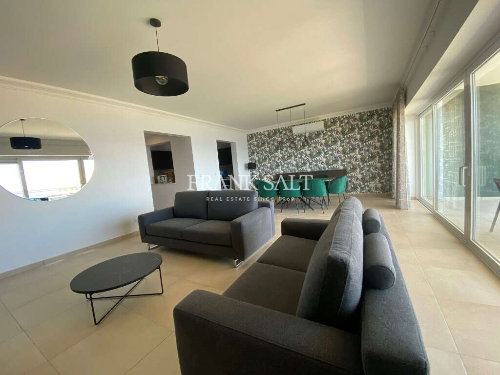 Fort Cambridge, 3 Bedrooms Bedrooms, ,3 BathroomsBathrooms,For Sale,FRSA-312569