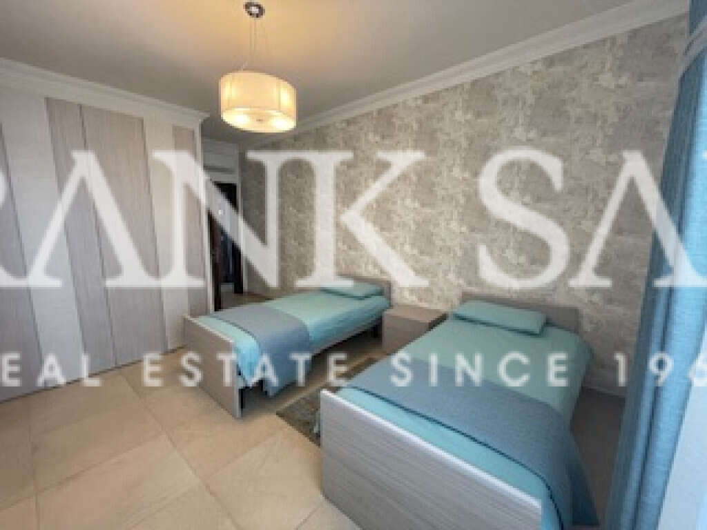 Fort Cambridge, 3 Bedrooms Bedrooms, ,1 BathroomBathrooms,For Sale,FRSA-706817