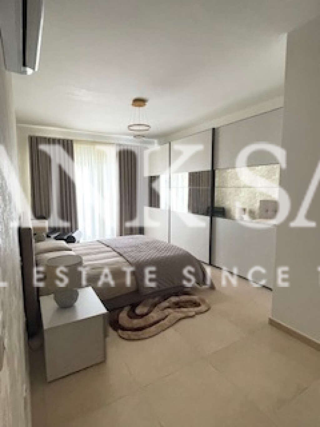 Fort Cambridge, 2 Bedrooms Bedrooms, ,1 BathroomBathrooms,For Sale,FRSA-706807