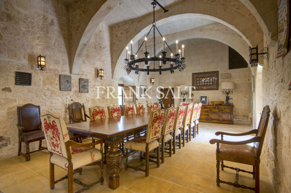 Qormi, 4 Bedrooms Bedrooms, ,2 BathroomsBathrooms,For Sale,FRSA-911774