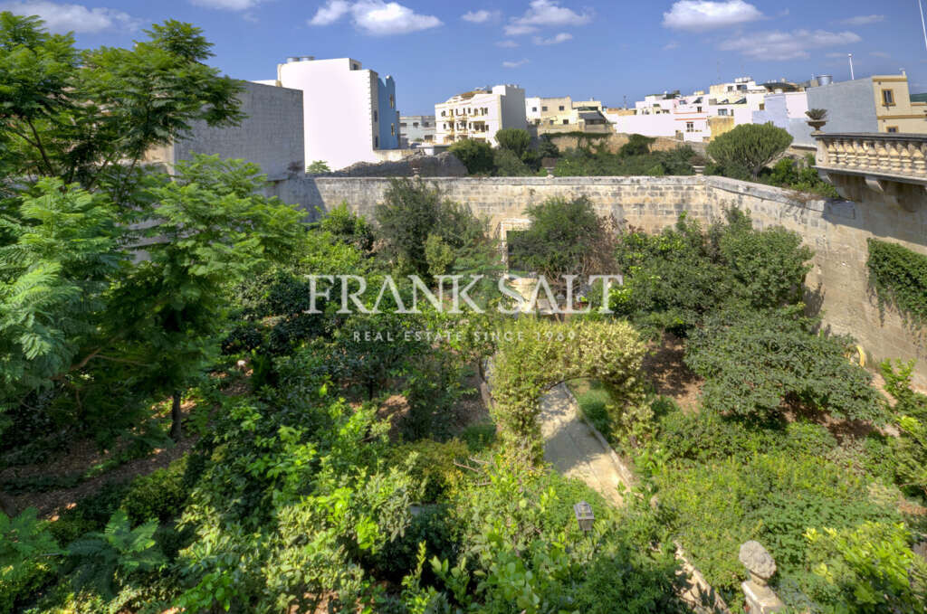 Qormi, 4 Bedrooms Bedrooms, ,2 BathroomsBathrooms,For Sale,FRSA-911774