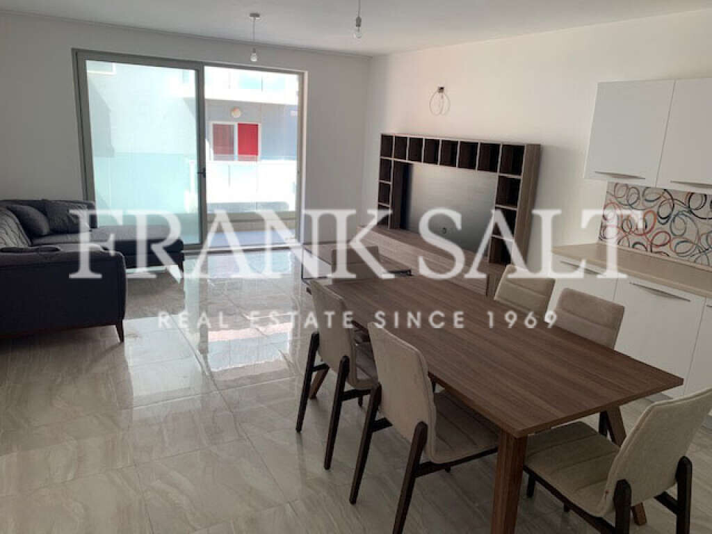 St Pauls Bay, 3 Bedrooms Bedrooms, ,1 BathroomBathrooms,For Sale,FRSA-712057