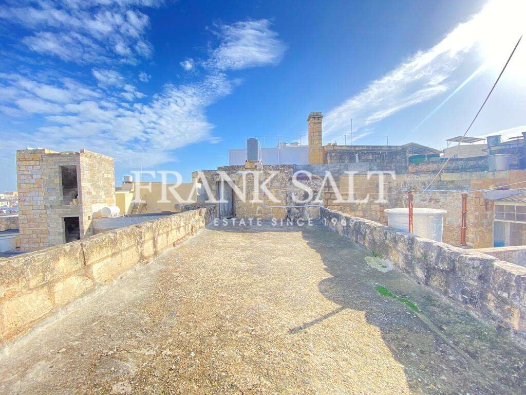 Qormi, 2 Bedrooms Bedrooms, ,1 BathroomBathrooms,For Sale,FRSA-420626