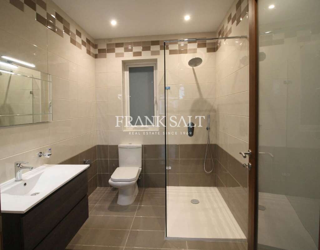 Sliema, 3 Bedrooms Bedrooms, ,1 BathroomBathrooms,For Sale,FRSA-351161