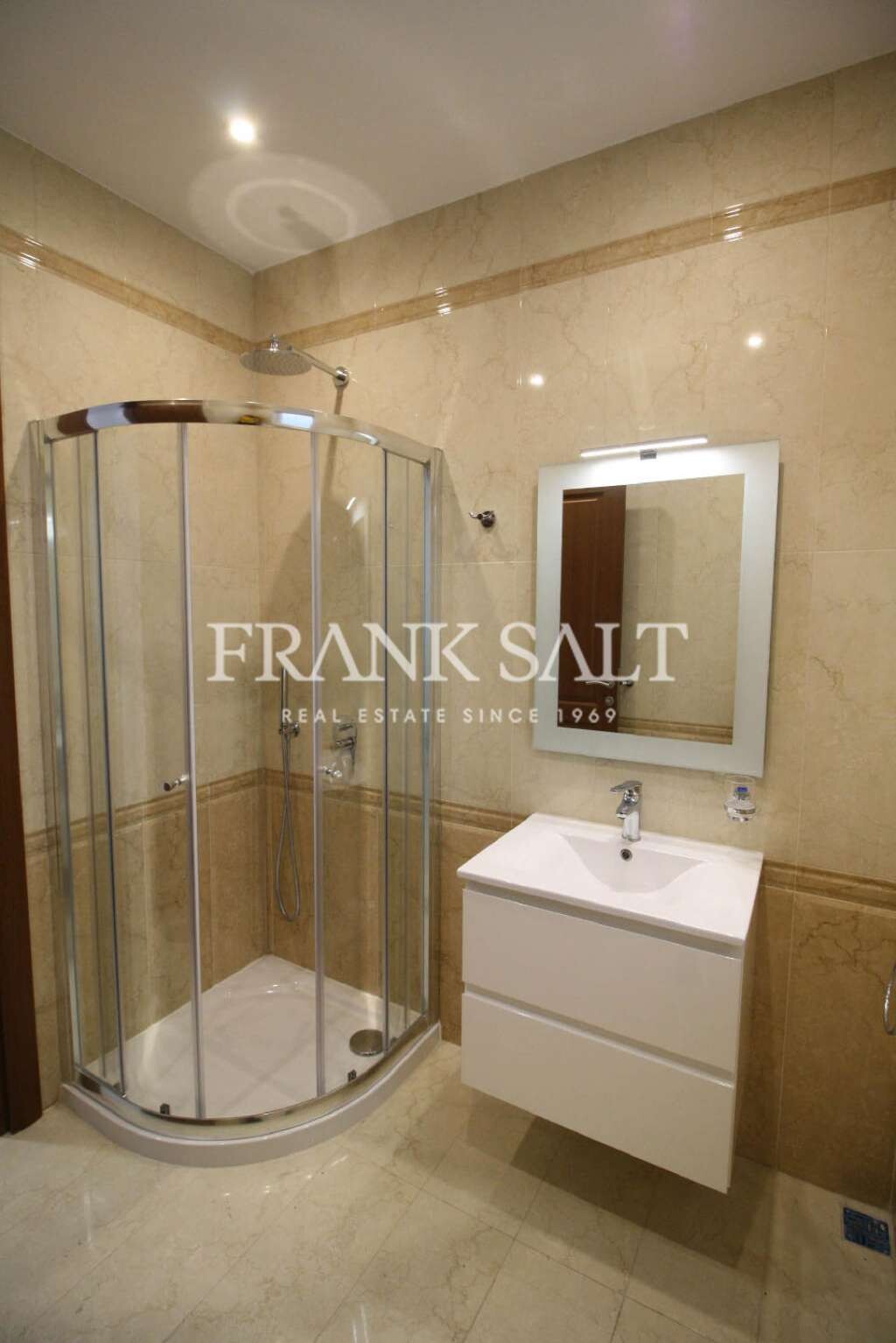 Sliema, 3 Bedrooms Bedrooms, ,1 BathroomBathrooms,For Sale,FRSA-351161