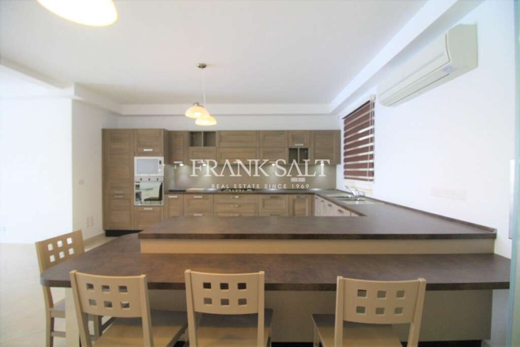 Sliema, 3 Bedrooms Bedrooms, ,1 BathroomBathrooms,For Sale,FRSA-351161