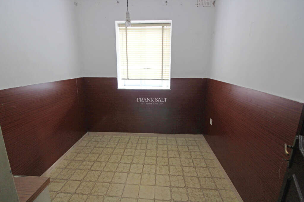 Birkirkara, 3 Bedrooms Bedrooms, ,1 BathroomBathrooms,For Sale,FRSA-816470