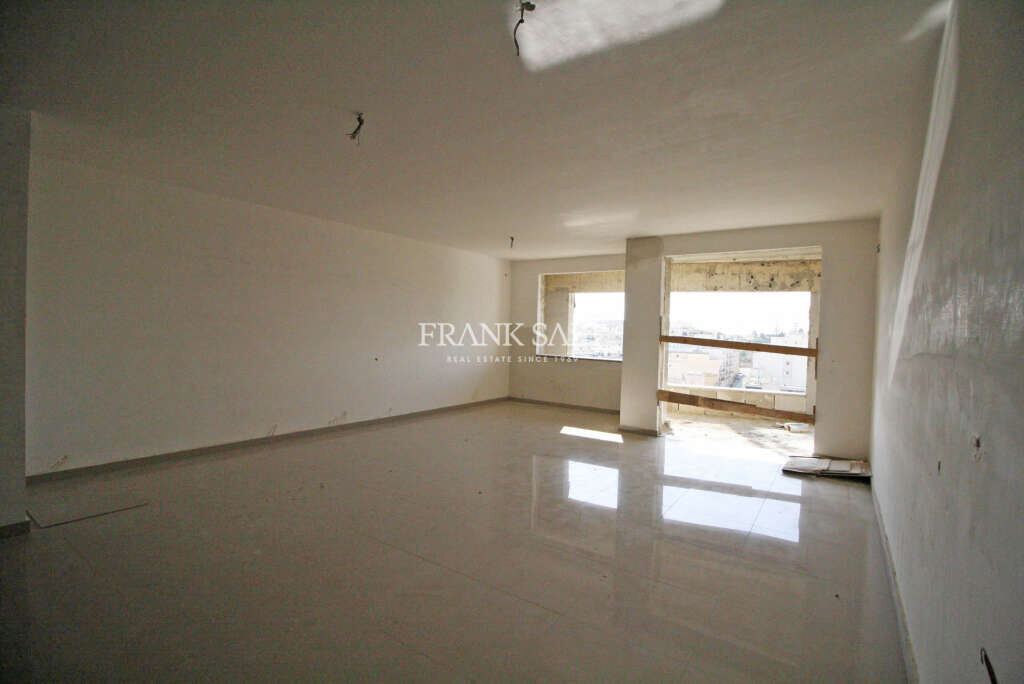 St Julians, 2 Bedrooms Bedrooms, ,1 BathroomBathrooms,For Sale,FRSA-451588