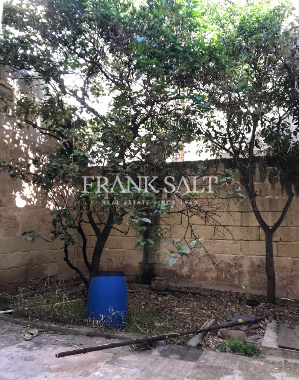 Paola, 4 Bedrooms Bedrooms, ,For Sale,FRSA-038401