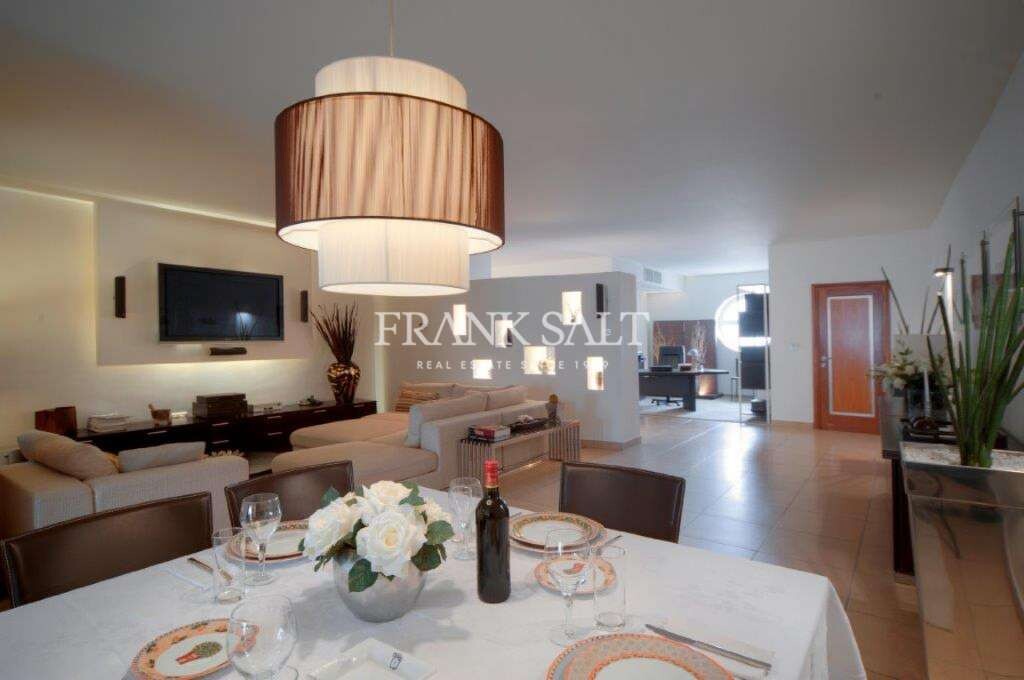 St Julians, 3 Bedrooms Bedrooms, ,3 BathroomsBathrooms,For Sale,FRSA-914618