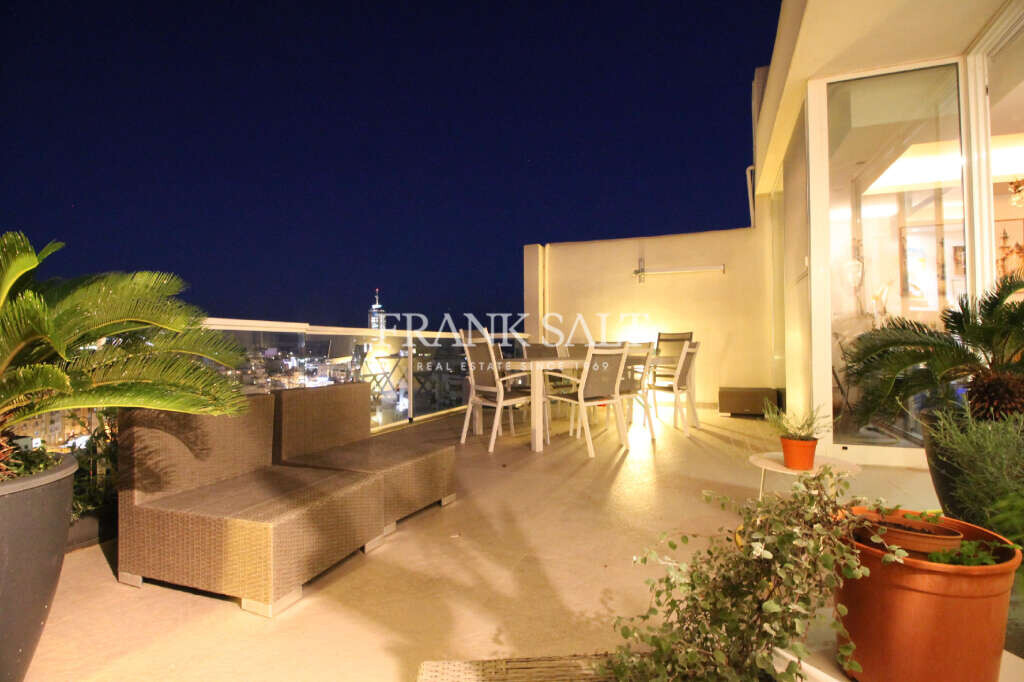 St Julians, 3 Bedrooms Bedrooms, ,1 BathroomBathrooms,For Sale,FRSA-453636