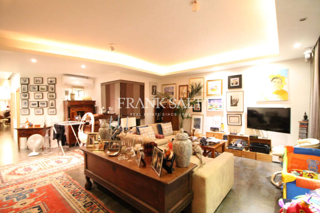 St Julians, 3 Bedrooms Bedrooms, ,1 BathroomBathrooms,For Sale,FRSA-453636